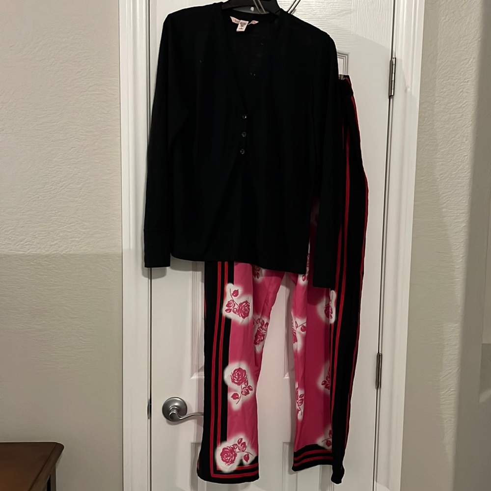 Victoria’s Secret All 4 pieces!!  Pajama set and 2 sports bras
